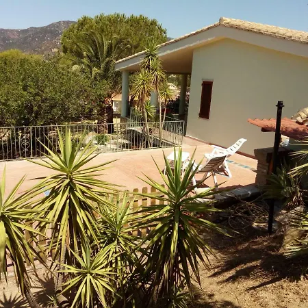 Villa Cistus Silvestre Villasimius