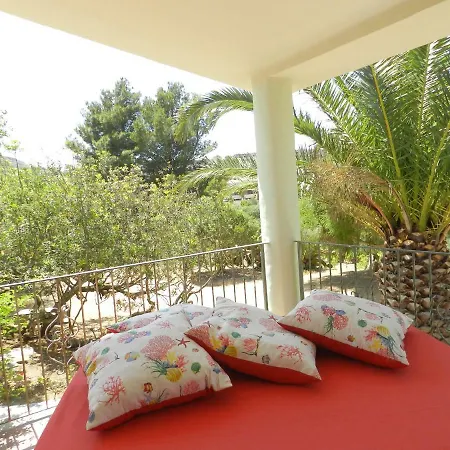 Cistus Silvestre Villa *